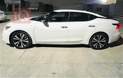 Nissan Maxima
